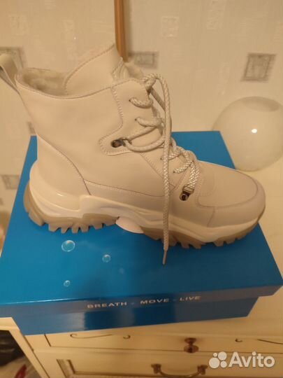 Ботинки женские зимние