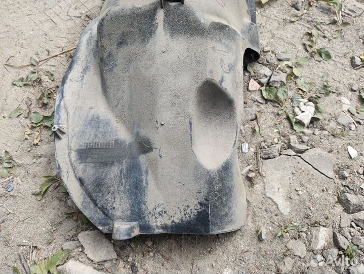 Подкрылок задний левый LADA Xray cross