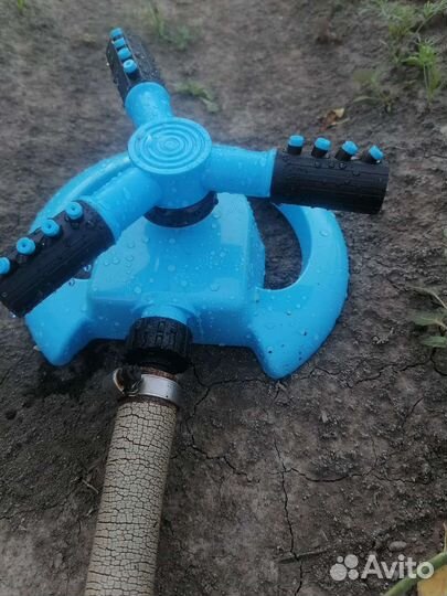 Разбрызгиватель садовый для газона