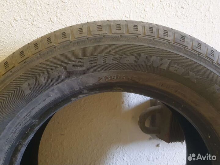 Nokian Tyres Hakkapeliitta 5 SUV 235/65 R17