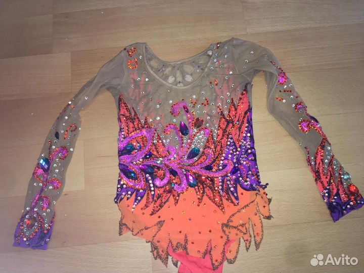 Костюм для художественной гимнастики