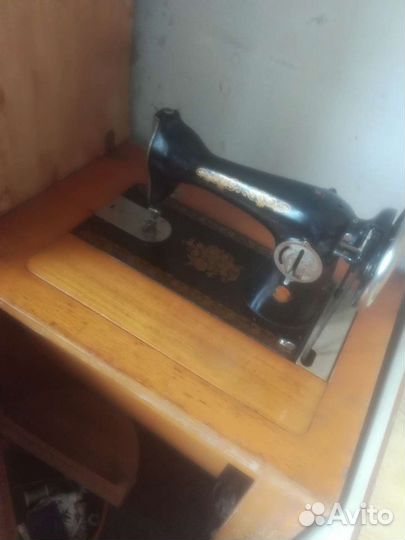 Швейная машина Подольск