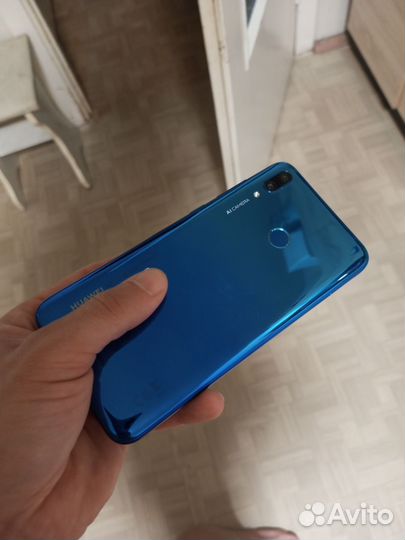 HUAWEI Y7 Pro (2019), 4/128 ГБ