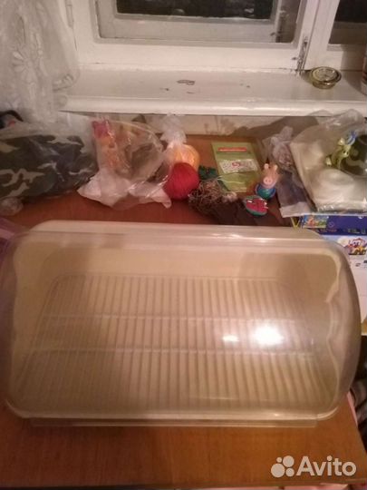 Полки и хлебницы