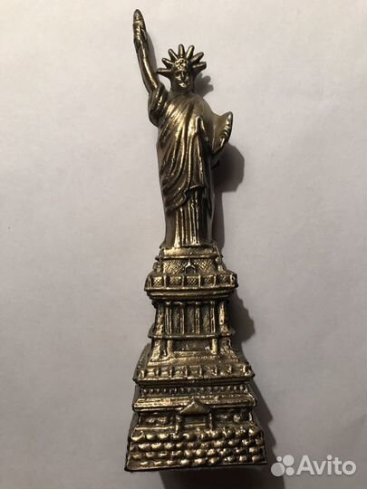 Статуэтки из разных стран