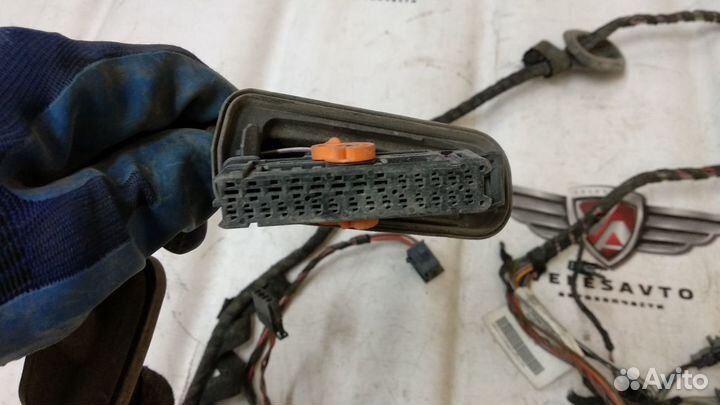 Проводка двери Volkswagen Polo передней правой