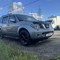 Nissan Pathfinder 2.5 AT, 2006, 270 000 км, с пробегом, цена 545 000 руб.