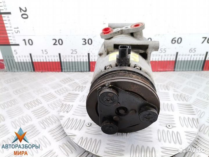 Компрессор кондиционера Volvo S40 2 2005