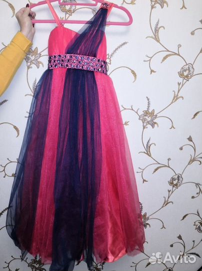 Платье для девочки hm 110 116