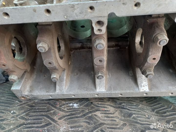 Блок цилиндров газ 24