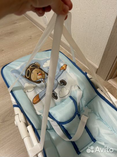 Шезлонг детский