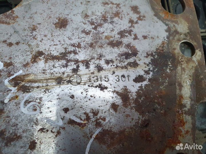 1315301118 Прокладка кпп задней крышки