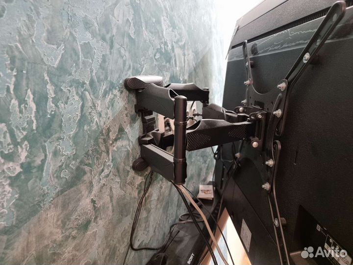 Кронштейн для телевизора