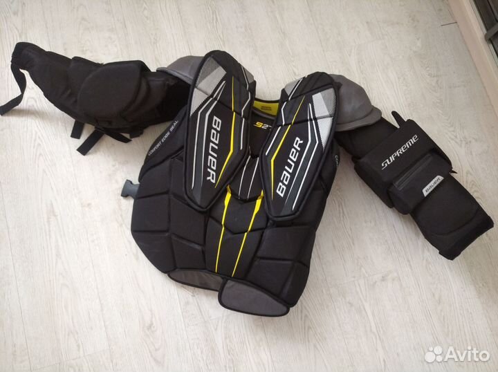 Вратарский нагрудник sr m