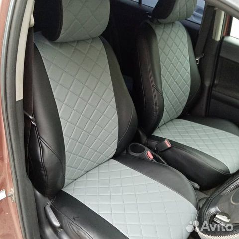 Чехлы Toyota Ist 110