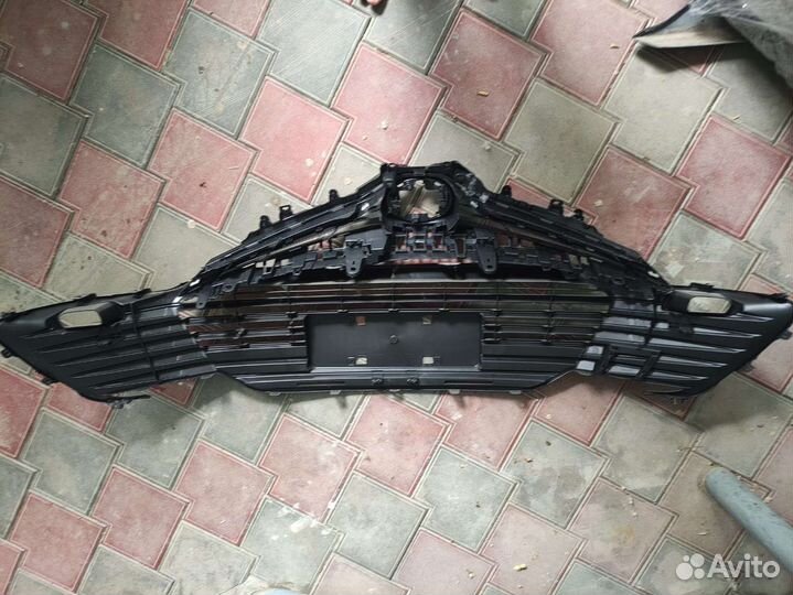 Бампер передний toyota Camry 75