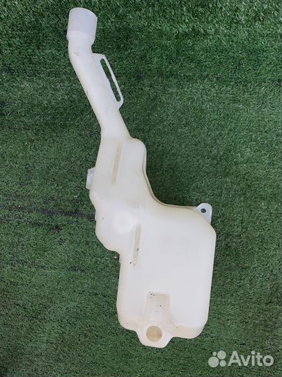 Бачок стеклоомывателя Honda Civic FD2 FD1