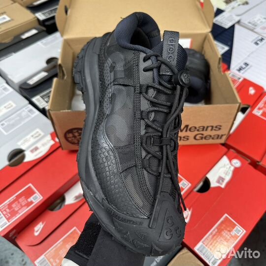 Кроссовки Nike ACG Mountain Fly 2 Low Triple Black