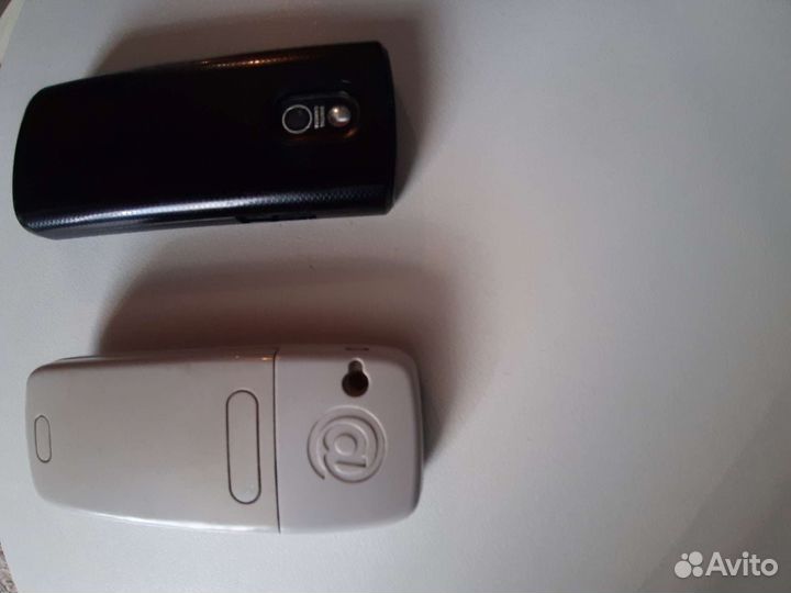 Samsung E2121B