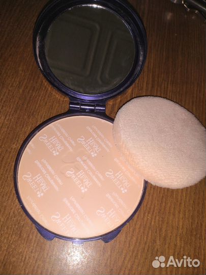Пудра для лица новая