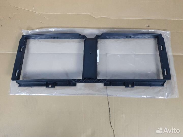 Кронштейн Мерседес w167 A1675041800