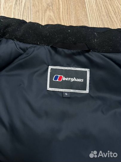 Пуховик berghaus
