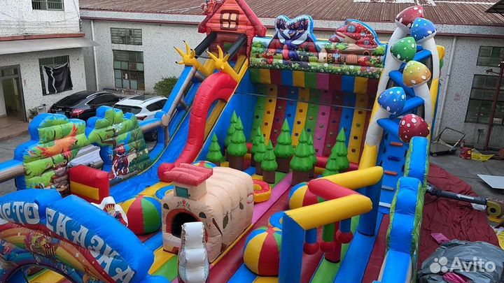 Инструктор аттракционов