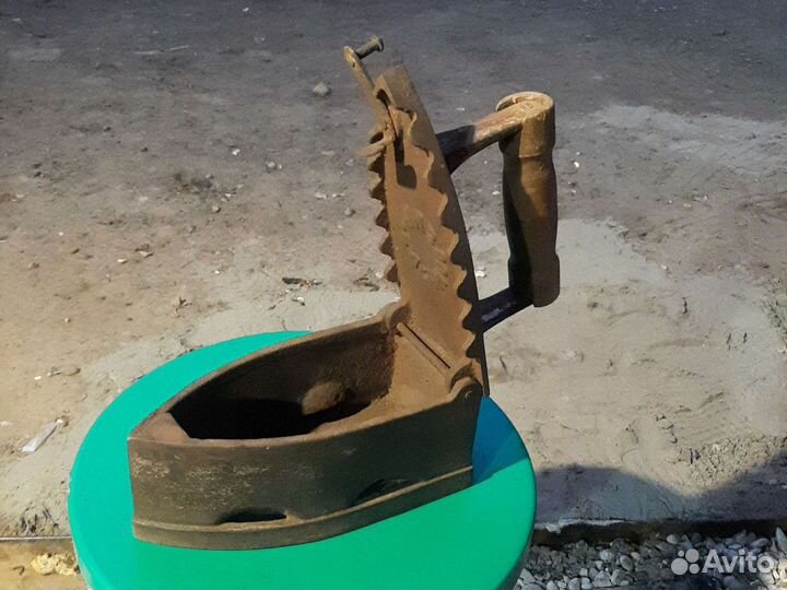 Старый утюг
