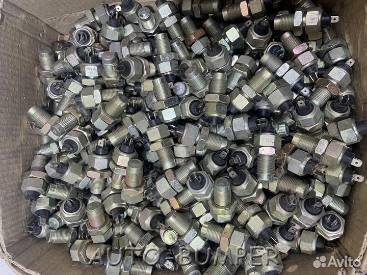 Датчик оборотов коленвала Cummins