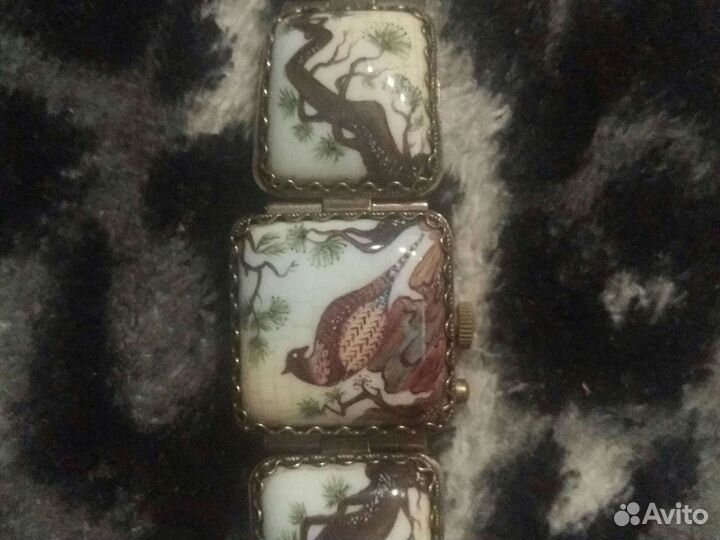 Часы женские и мужские