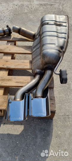 Задние банки выхлоп W219 CLS AMG