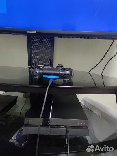 11.00 Sony PS4 FAT 500Gb