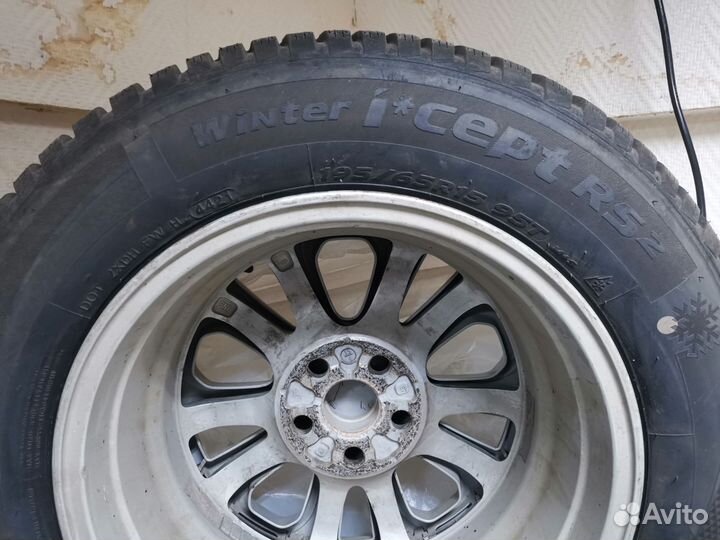 Литые диски r15 Toyota с шинами зимними hankook