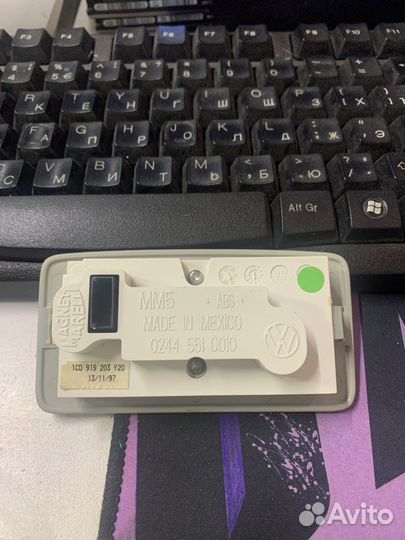 Часы volkswagen new beetle