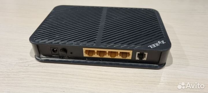 Маршрутизатор, коммутатор, Wi-Fi роутер