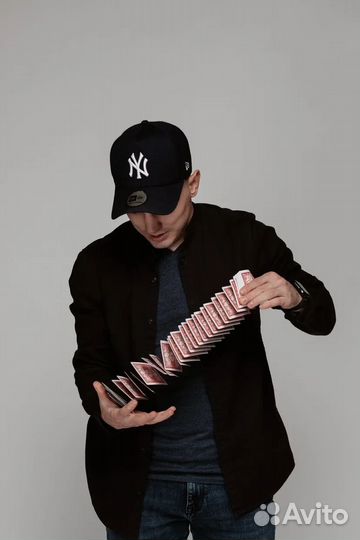 Фокусник иллюзионист