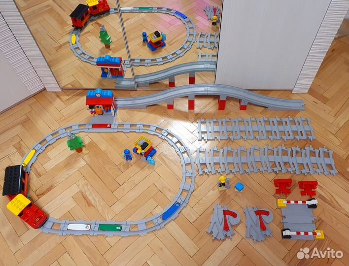 Lego duplo 10874 поезд и железная дорога