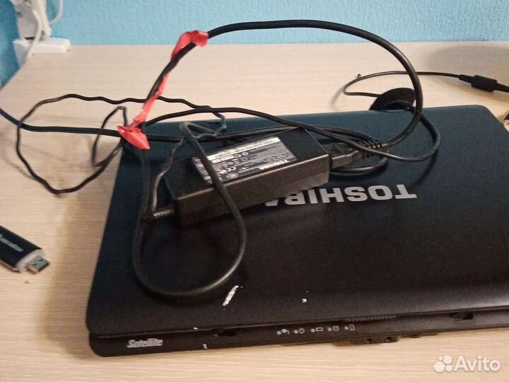 Компьютер toshiba