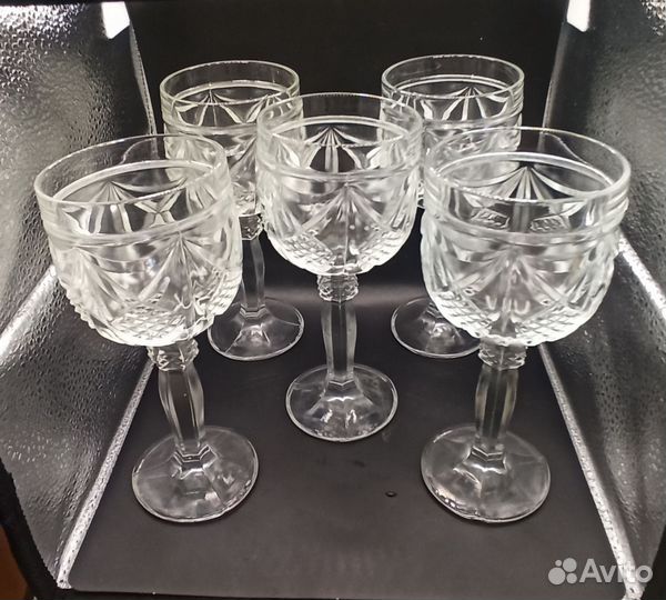 Бокалы для вина. Бокал кубок