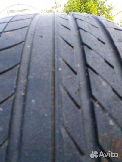 Goodyear Eagle F1 Asymmetric SUV AT 265/40 R20