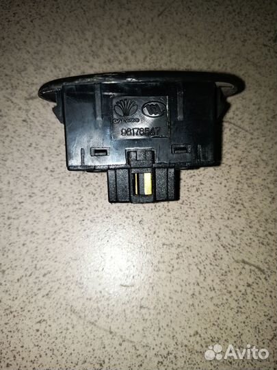 Кнопка Открывания багажника Нексия