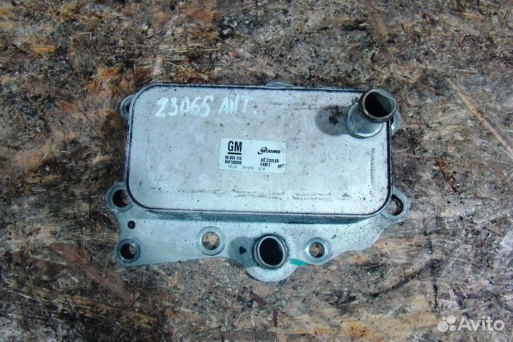 Opel Antara Радиатор масляный