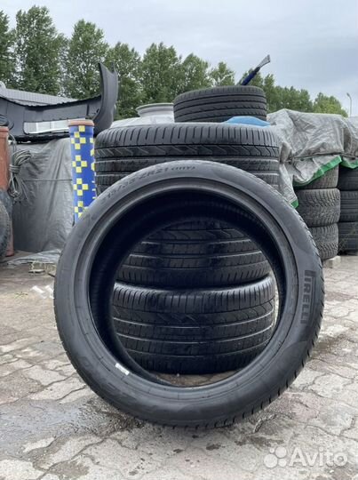 Pirelli P Zero 285/40 R21 и 315/35 R21 109Y