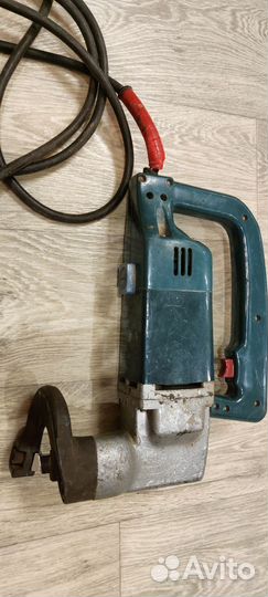 Электроножницы по металлу