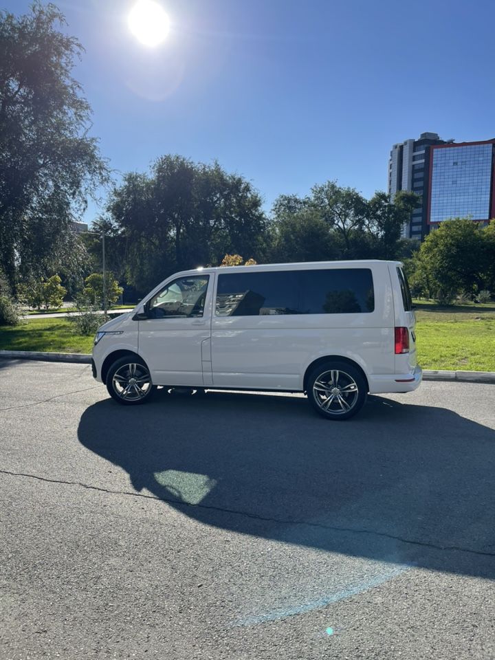 Volkswagen Caravelle: фото владельца