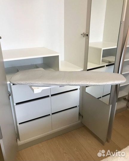 Шкаф встроенный / распашной