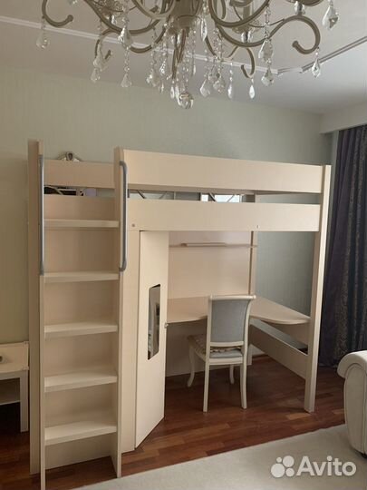 Кровать чердак