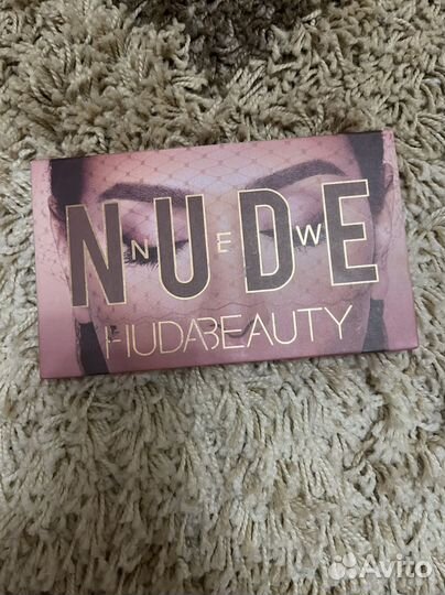 Тени для век