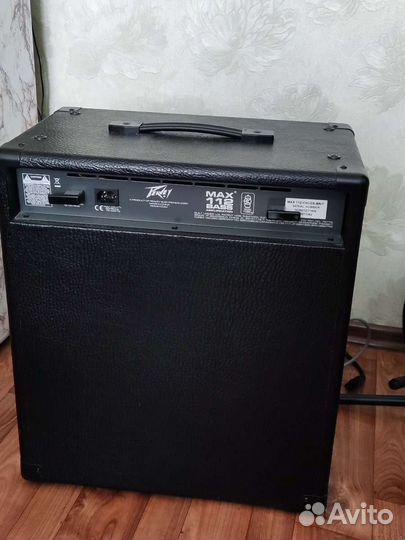 Комбо усилитель для басс-гитары