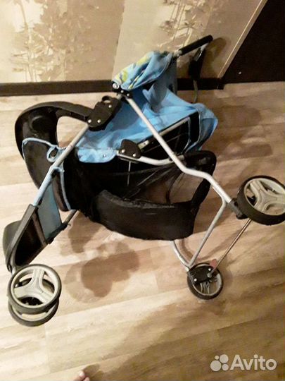 Коляска прогулочная б/у
